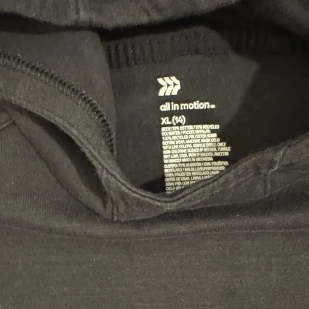 all in motion stylish black